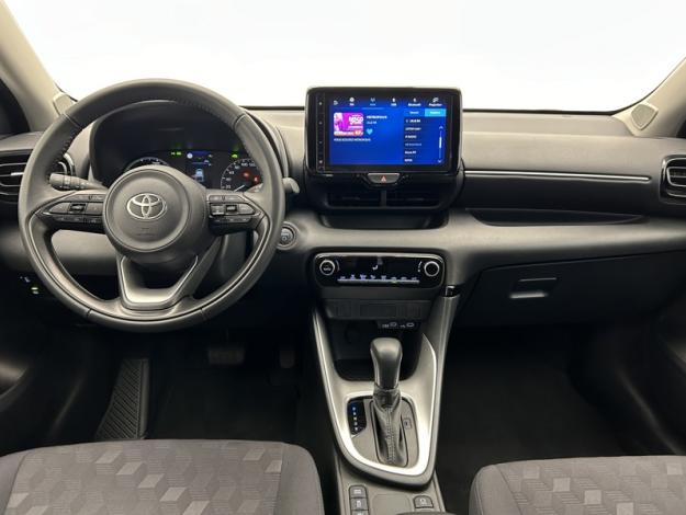 TOYOTA Yaris 116h Dynamic  