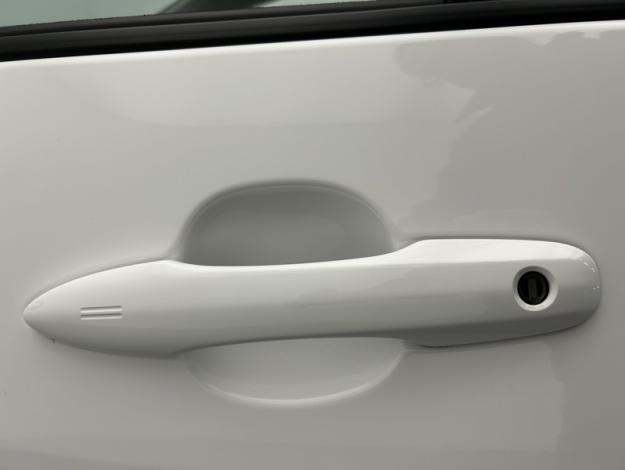 TOYOTA Yaris 116h Dynamic  