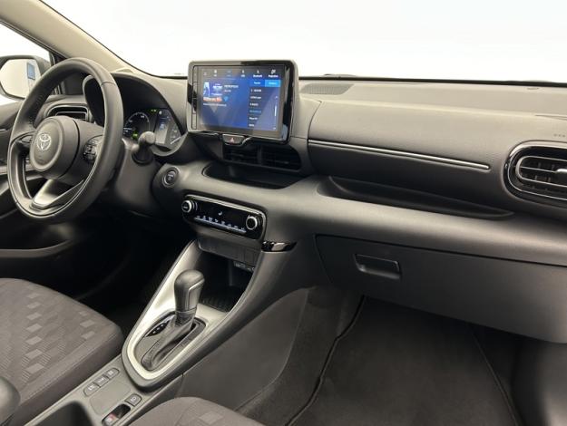 TOYOTA Yaris 116h Dynamic  