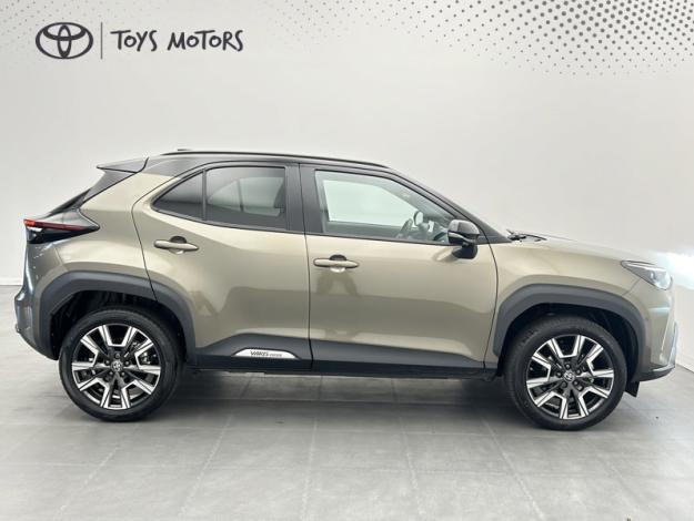 TOYOTA Yaris Cross 1.5 130H PREMIERE   