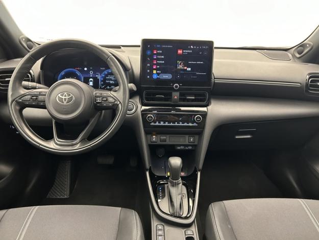 TOYOTA Yaris Cross 1.5 130H PREMIERE   