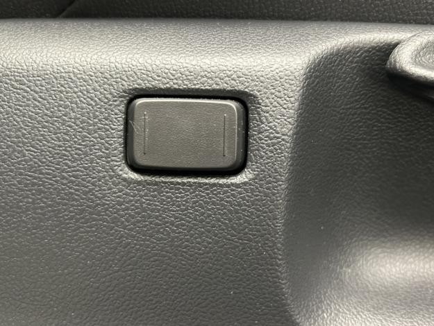TOYOTA Yaris Cross 1.5 130H PREMIERE   