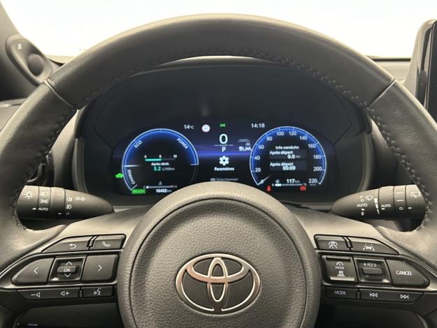TOYOTA Yaris Cross 1.5 130H PREMIERE   