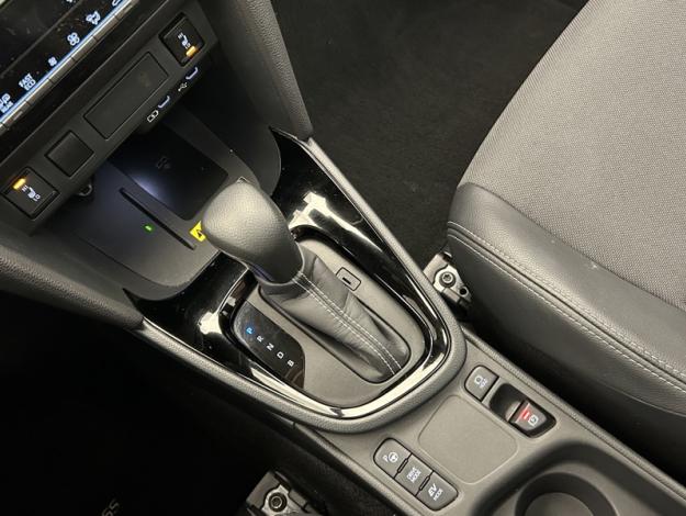 TOYOTA Yaris Cross 1.5 130H PREMIERE   