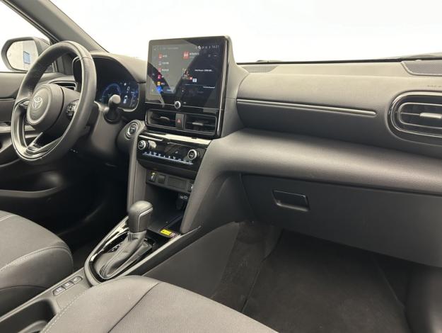 TOYOTA Yaris Cross 1.5 130H PREMIERE   