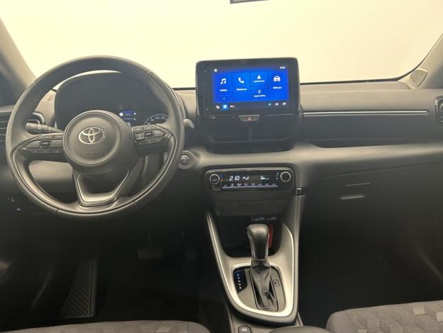 TOYOTA Yaris 116h Dynamic  