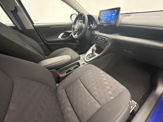 TOYOTA Yaris 116h Dynamic  