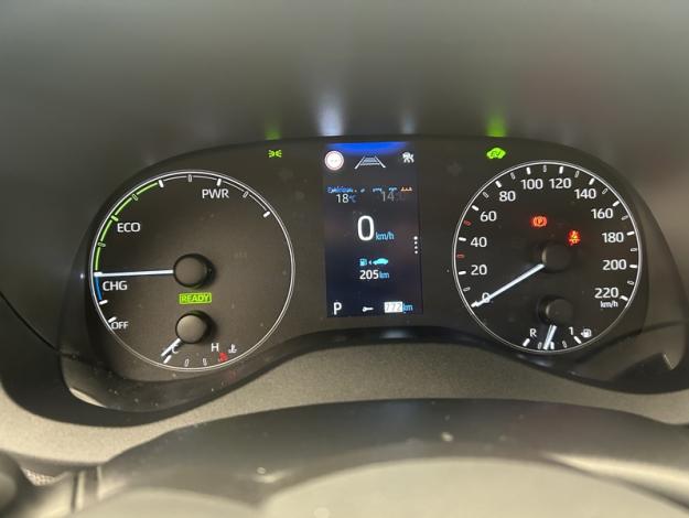 TOYOTA Yaris 116h Dynamic  