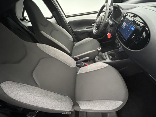 TOYOTA Aygo X 1.0 VVT-i 72 Dynamic  