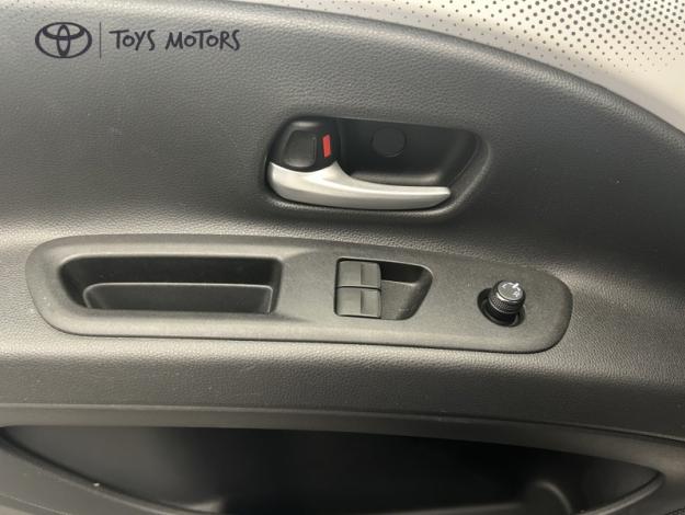 TOYOTA Aygo X 1.0 S-CVT 72 Dynamic   