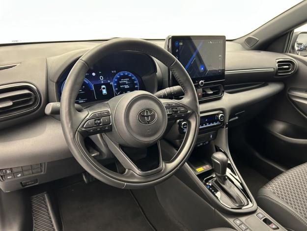 TOYOTA Yaris 130h Collection  