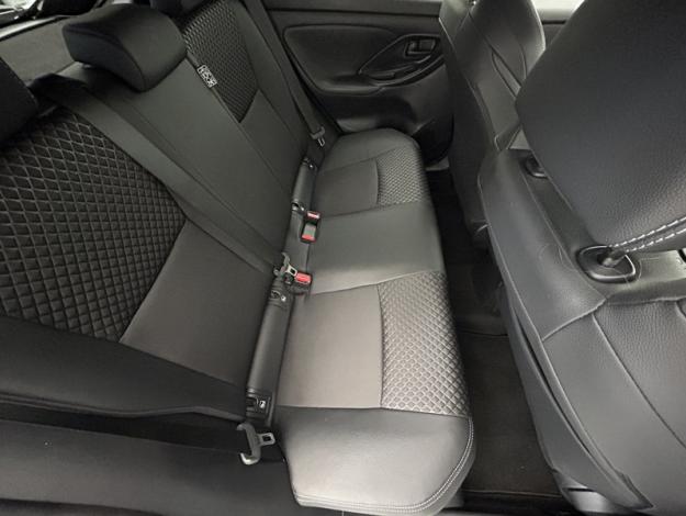 TOYOTA Yaris 130h Collection  