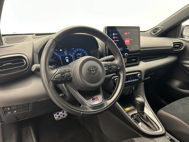 TOYOTA Yaris 130h GR SPORT  PACK TECHNO 