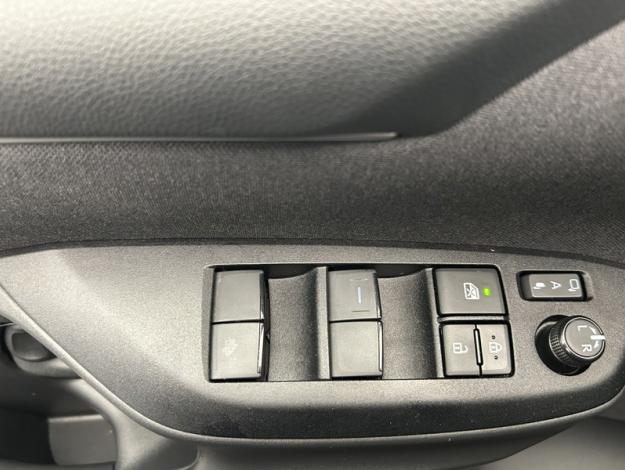 TOYOTA Yaris 116h Design  PACK CONFORT
