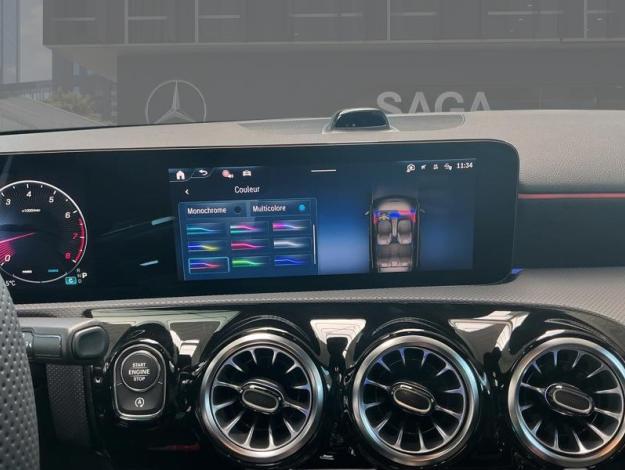 MERCEDES-BENZ A 180 AMG Pack Night Pano Facelift  