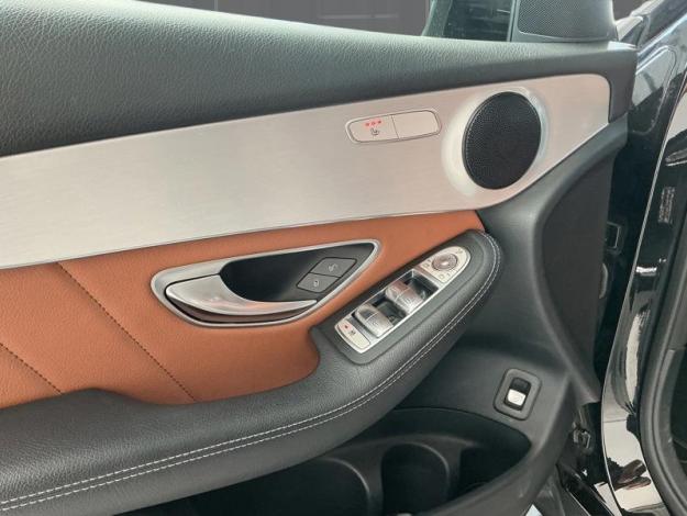 MERCEDES-BENZ GLC 200 d AMG Line  