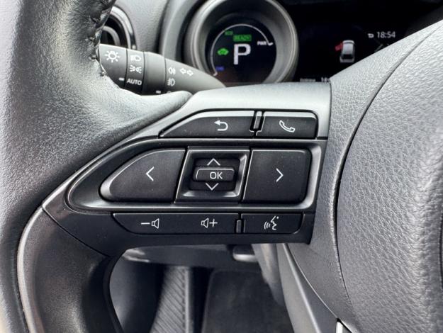 TOYOTA Yaris Cross 1.5 HYBRID 116H DESIGN   