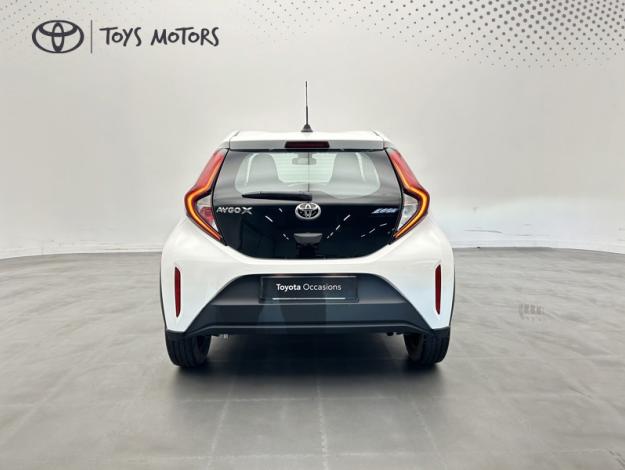 TOYOTA Aygo X 1.0 VVT-i 72 Dynamic   