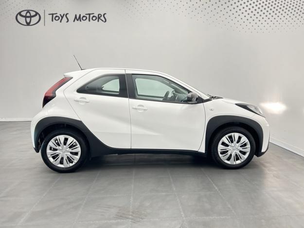 TOYOTA Aygo X 1.0 VVT-i 72 Dynamic   