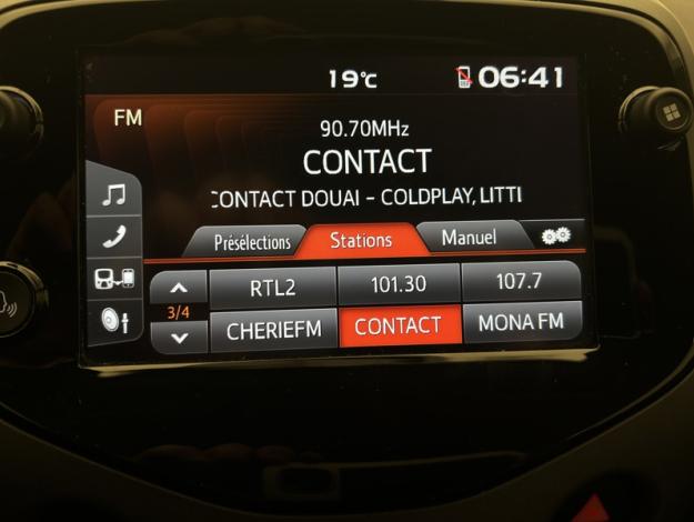 TOYOTA Aygo 1.0 VVT-i x-look   