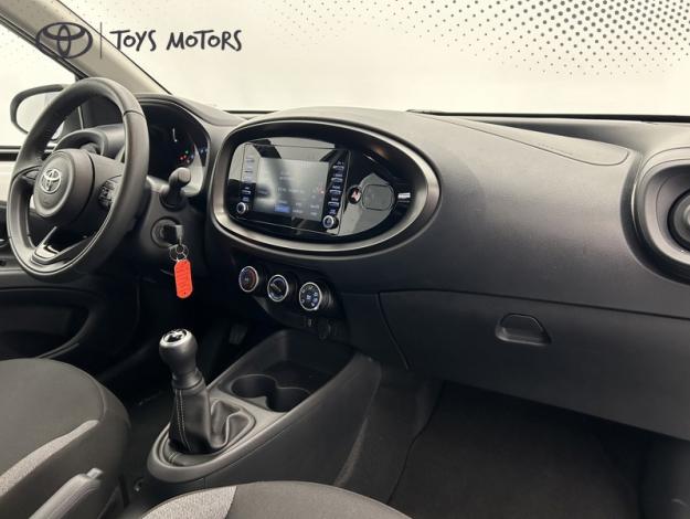 TOYOTA Aygo X 1.0 VVT-i 72 Dynamic   