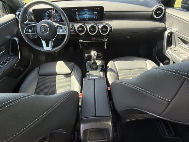 MERCEDES-BENZ Classe A 180 Progressive Line  