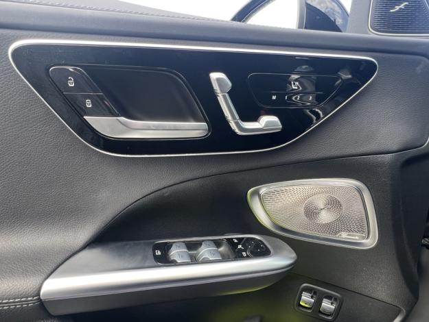 MERCEDES-BENZ Classe C Berline Classe C 300 e Hybrid EQ Berline AMG Line  