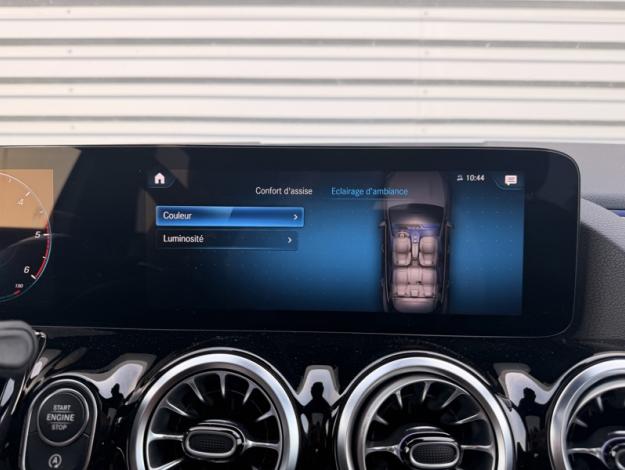 MERCEDES-BENZ GLA 200 d AMG Line  