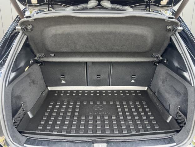 MERCEDES-BENZ GLA 200 d AMG Line AMG Line 