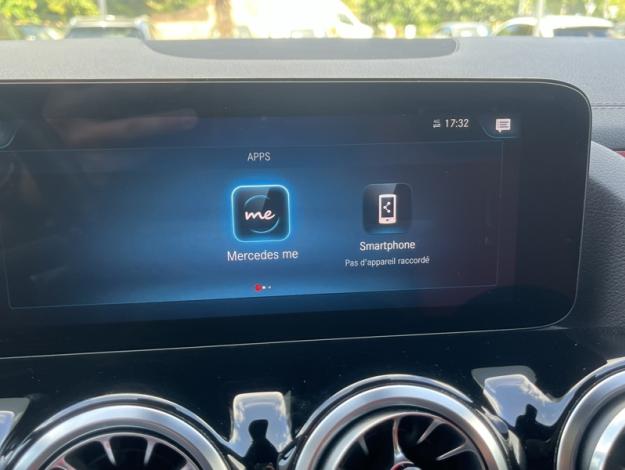 MERCEDES-BENZ GLA 200 d AMG Line AMG Line 