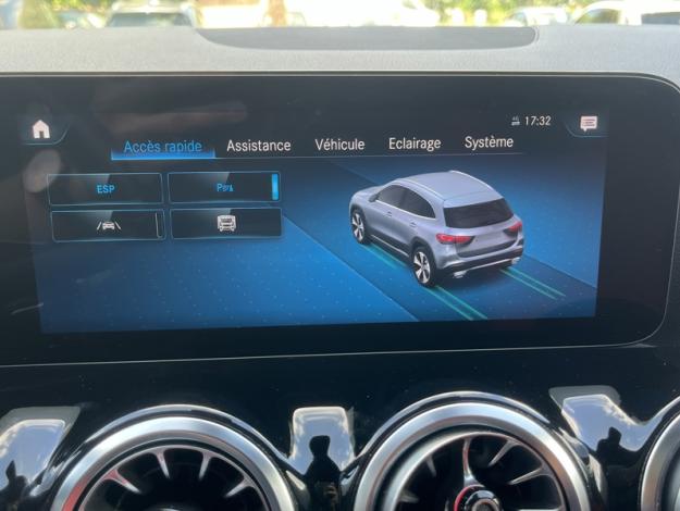 MERCEDES-BENZ GLA 200 d AMG Line AMG Line 