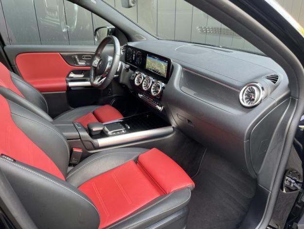 MERCEDES-BENZ GLA 200 d AMG Line AMG Line 
