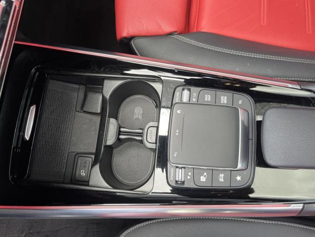 MERCEDES-BENZ GLA 200 d AMG Line AMG Line 