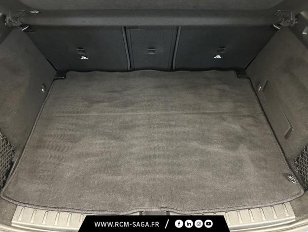 MERCEDES-BENZ GLA 200 d AMG Line  GLA 200 d AMG Line