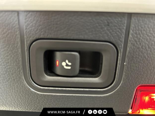MERCEDES-BENZ CLA Coupé CLA 200 d Coupé AMG Line  CLA 200 d Coupé AMG Line