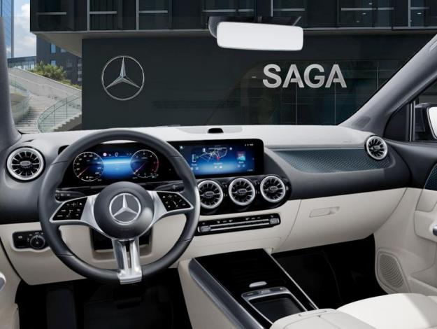 MERCEDES-BENZ GLA 180 d Progressive Line  GLA 180 d Progressive Line