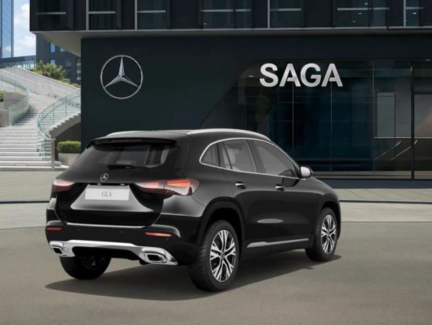MERCEDES-BENZ GLA 180 d Progressive Line  GLA 180 d Progressive Line