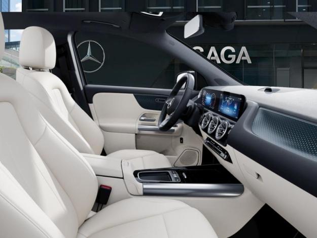 MERCEDES-BENZ GLA 180 d Progressive Line  GLA 180 d Progressive Line