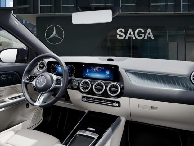 MERCEDES-BENZ GLA 180 d Progressive Line  GLA 180 d Progressive Line