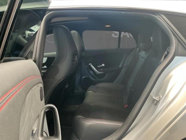 MERCEDES-BENZ CLA-Klasse CLA 180 d Shooting Brake