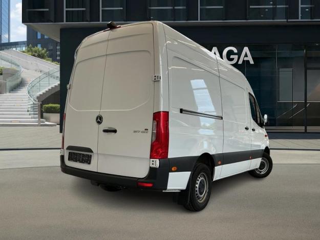 MERCEDES-BENZ Sprinter 317 CDI Fourgon L2H2 BVA  