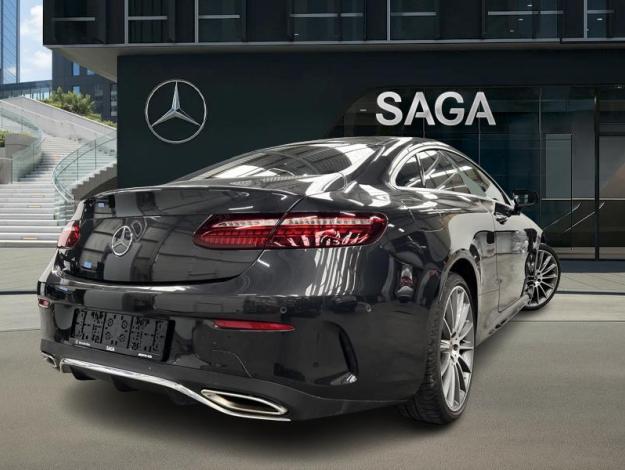 MERCEDES-BENZ E 300 Coupé AMG Line  