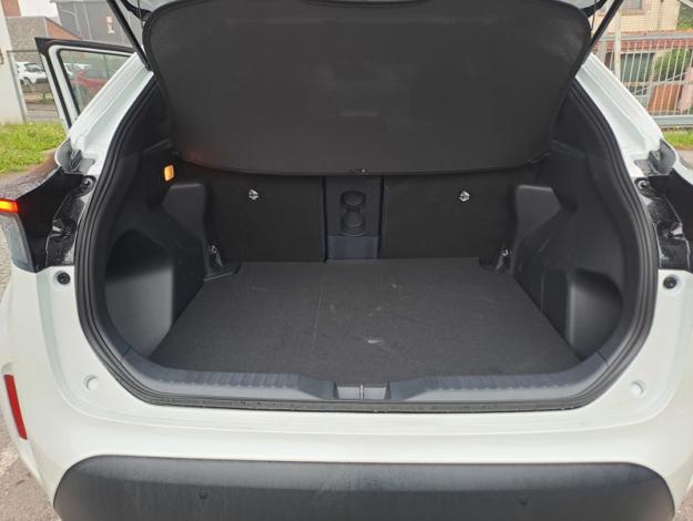 TOYOTA Yaris Cross Hybrid 2WD Design   