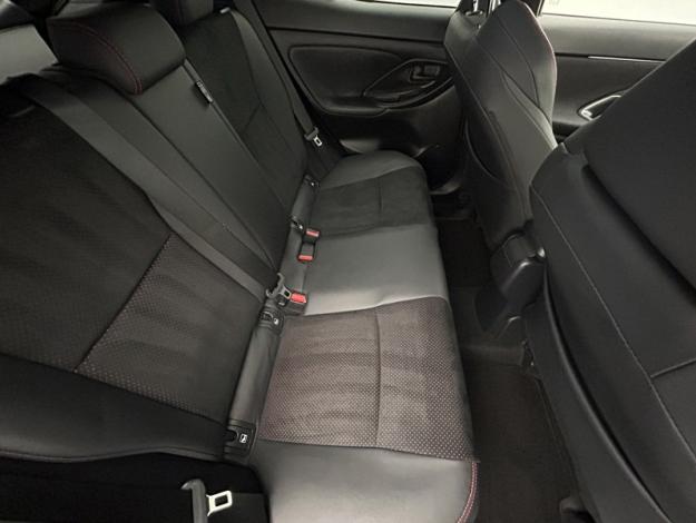 TOYOTA Yaris Cross 1.5 HYBRID 130H GR SPORT AUTO  