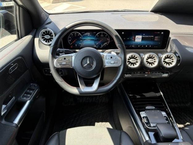 MERCEDES-BENZ B 180 d AMG Pack Night Toit Pano  