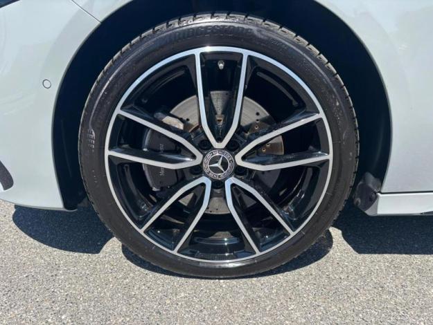 MERCEDES-BENZ A 250 e AMG Pack Night Toit Pano  