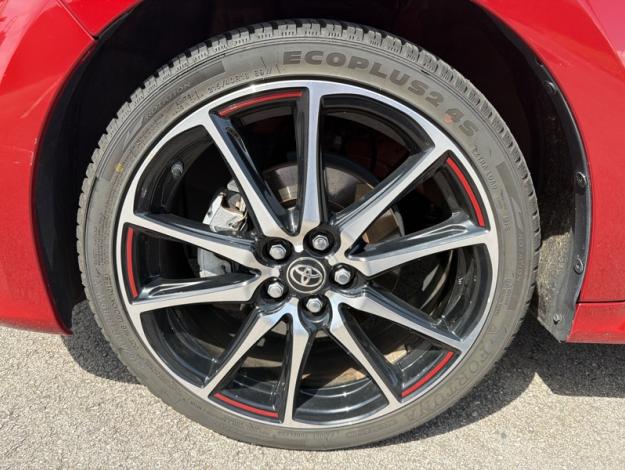 TOYOTA Yaris Hybride 116h GR SPORT  