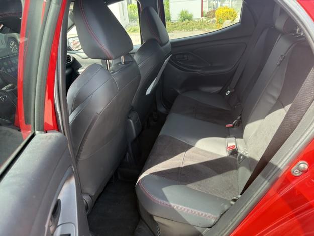 TOYOTA Yaris Hybride 116h GR SPORT  
