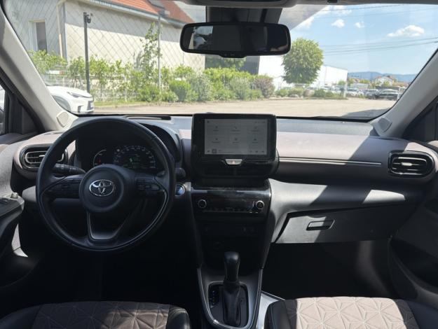 TOYOTA Yaris Cross 1.5 HYBRID 116H COLLECTION    