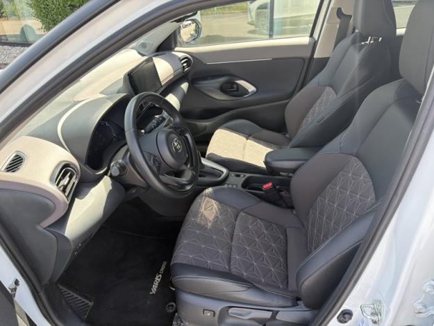 TOYOTA Yaris Cross 1.5 HYBRID 116H COLLECTION    